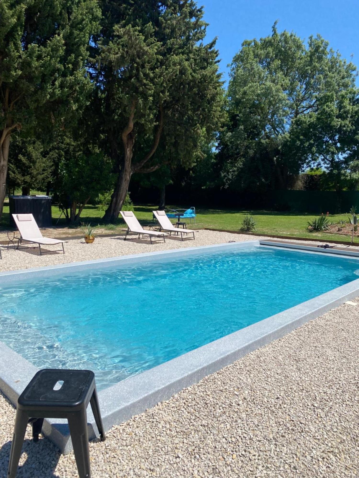 Chambre D'Hotes Les Cypres De L'Ile Avignon Bagian luar foto